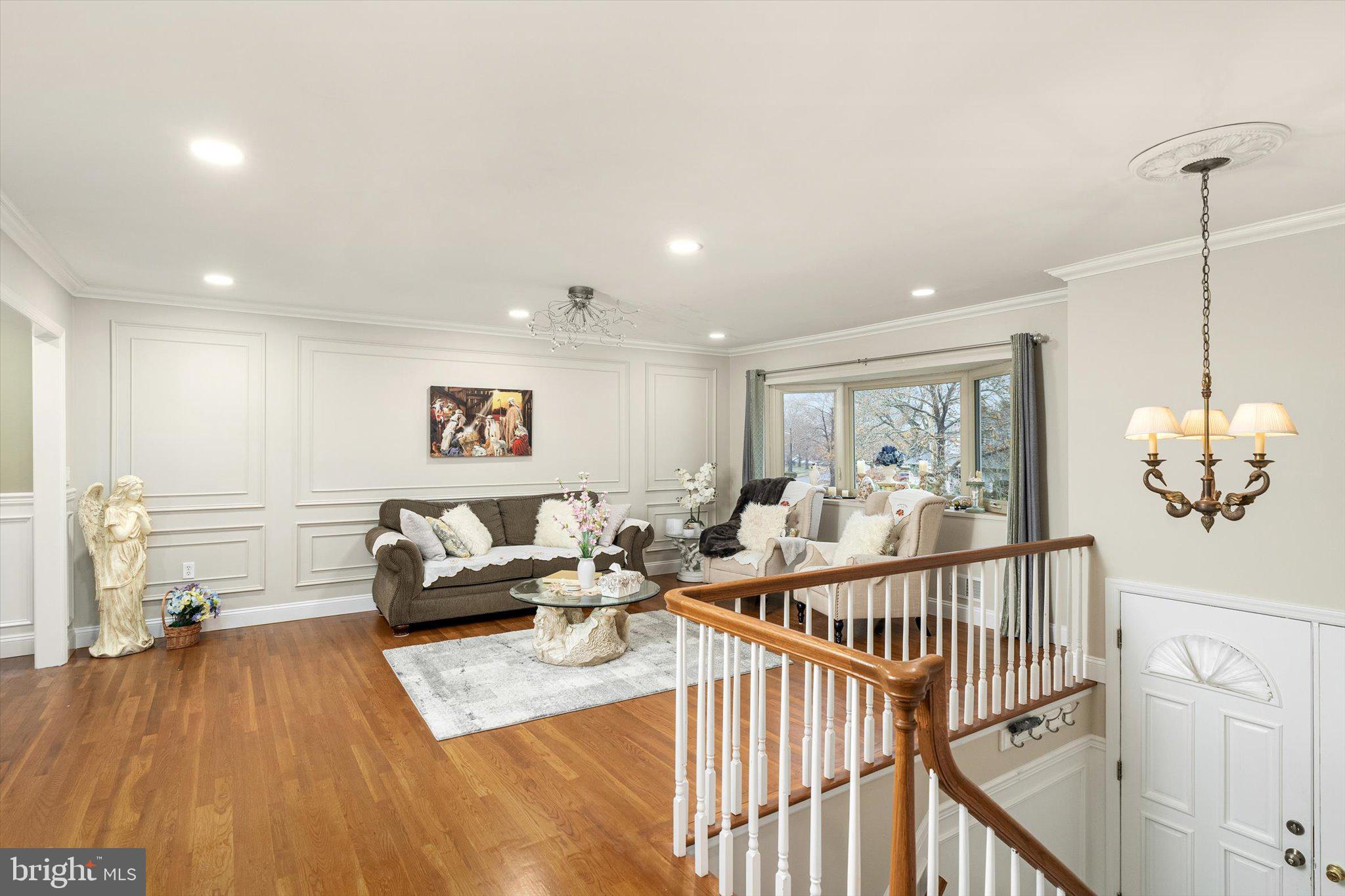 93 TUDOR DRIVE