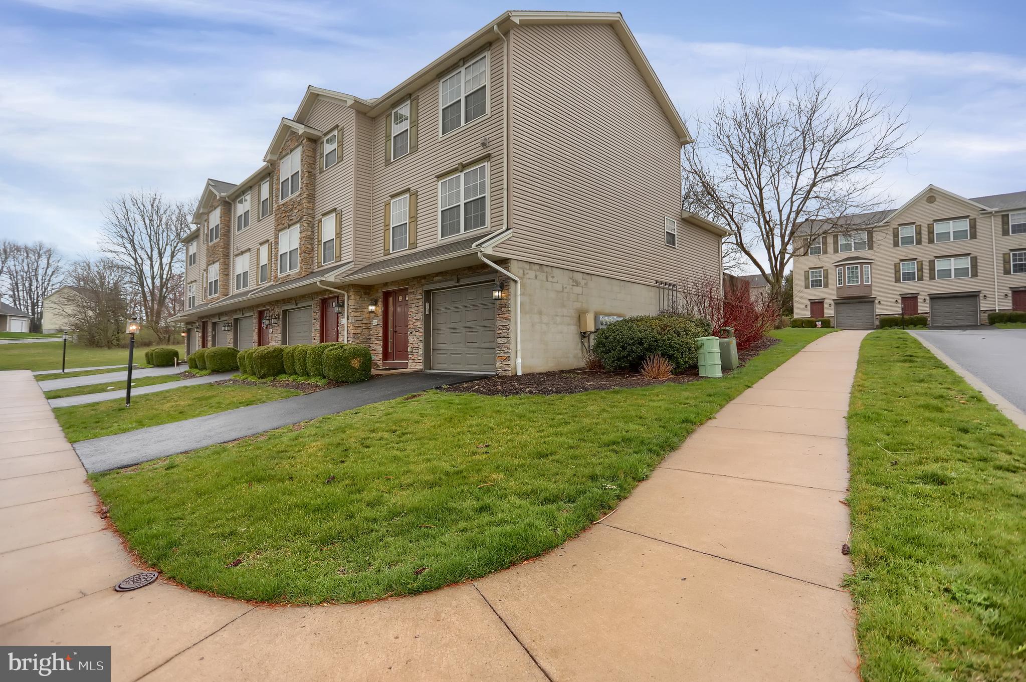 STEEPLECHASE - Residential