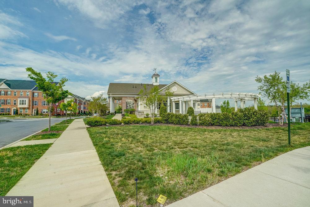 WESTVIEW SOUTH - Residential