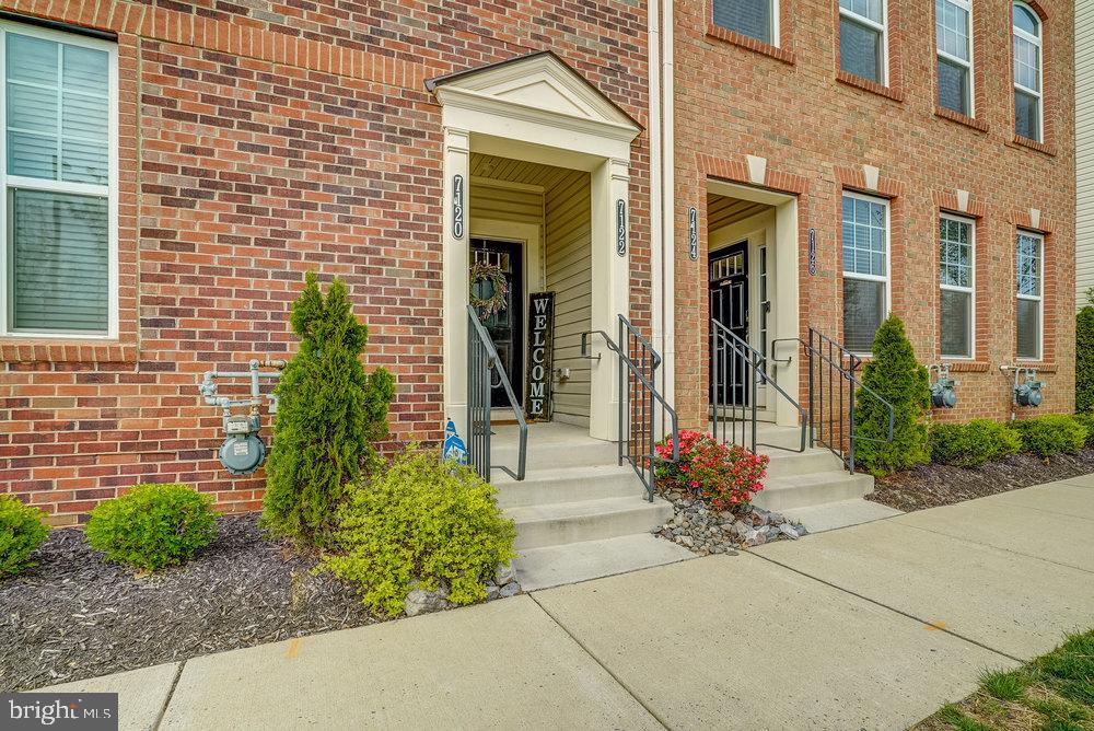 WESTVIEW SOUTH - Residential