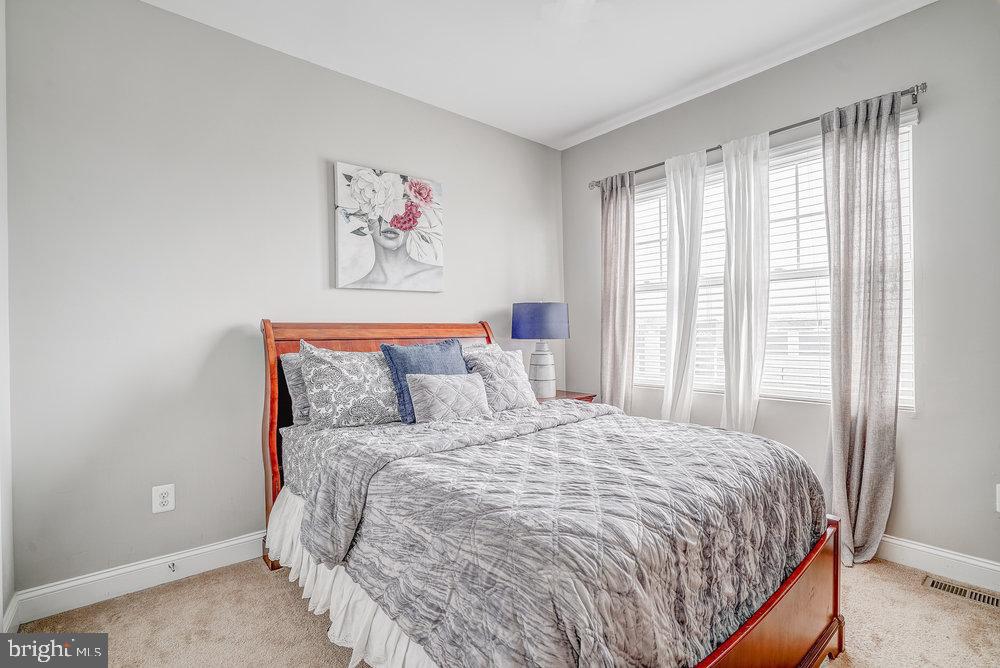 WESTVIEW SOUTH - Residential