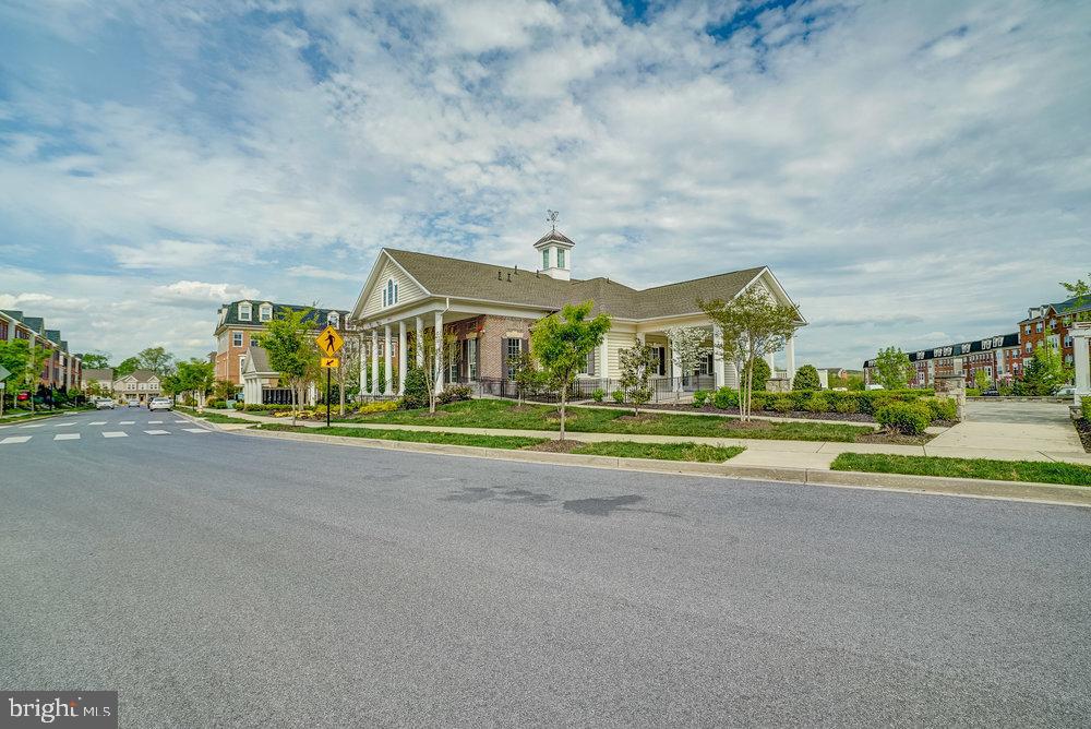 WESTVIEW SOUTH - Residential