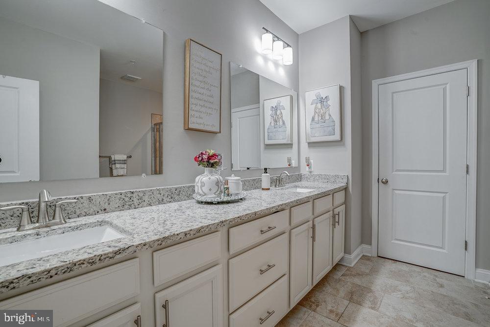 WESTVIEW SOUTH - Residential