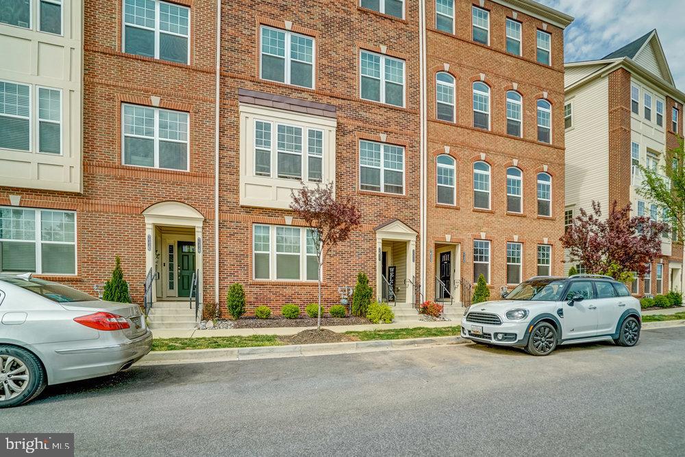 WESTVIEW SOUTH - Residential