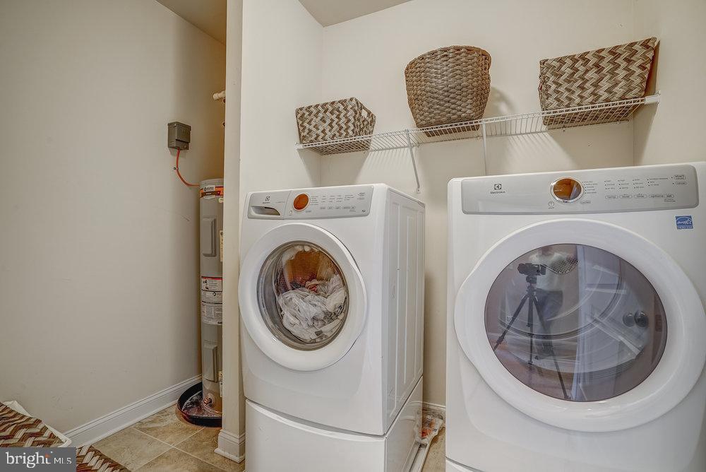 WESTVIEW SOUTH - Residential