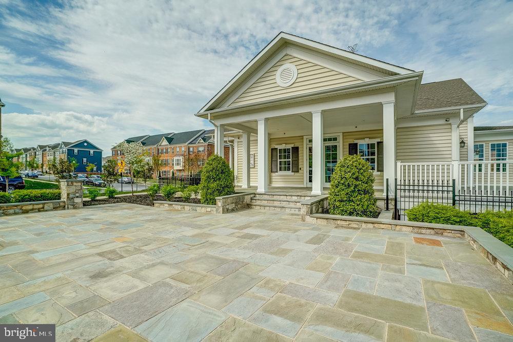 WESTVIEW SOUTH - Residential