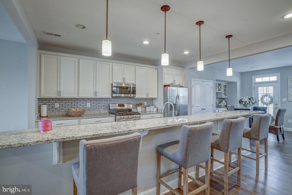 WESTVIEW SOUTH - Residential