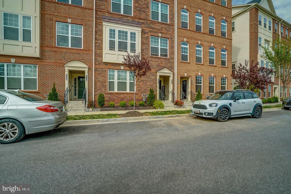 WESTVIEW SOUTH - Residential