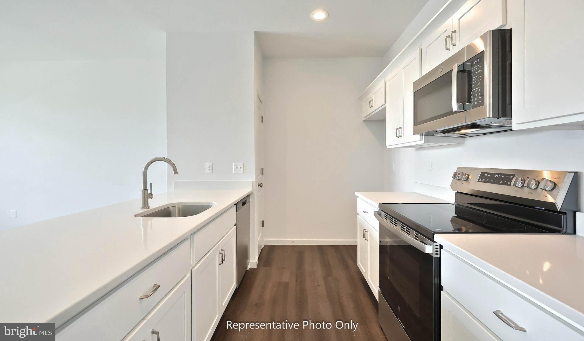 MERIDIAN HEIGHTS - Residential