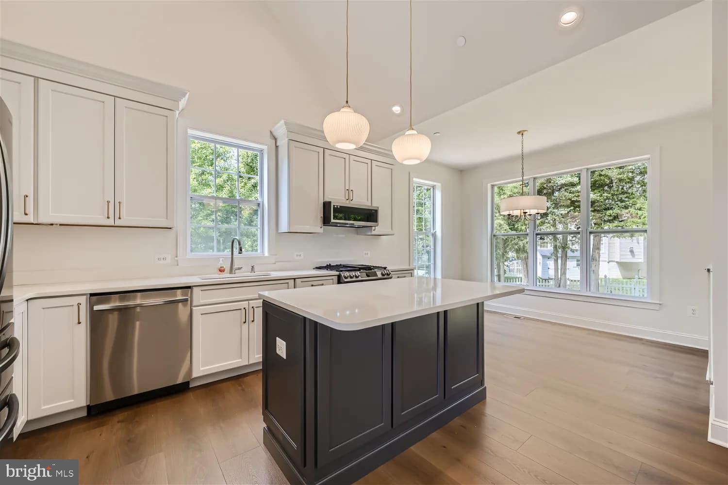 NORMANDY HEIGHTS - Residential