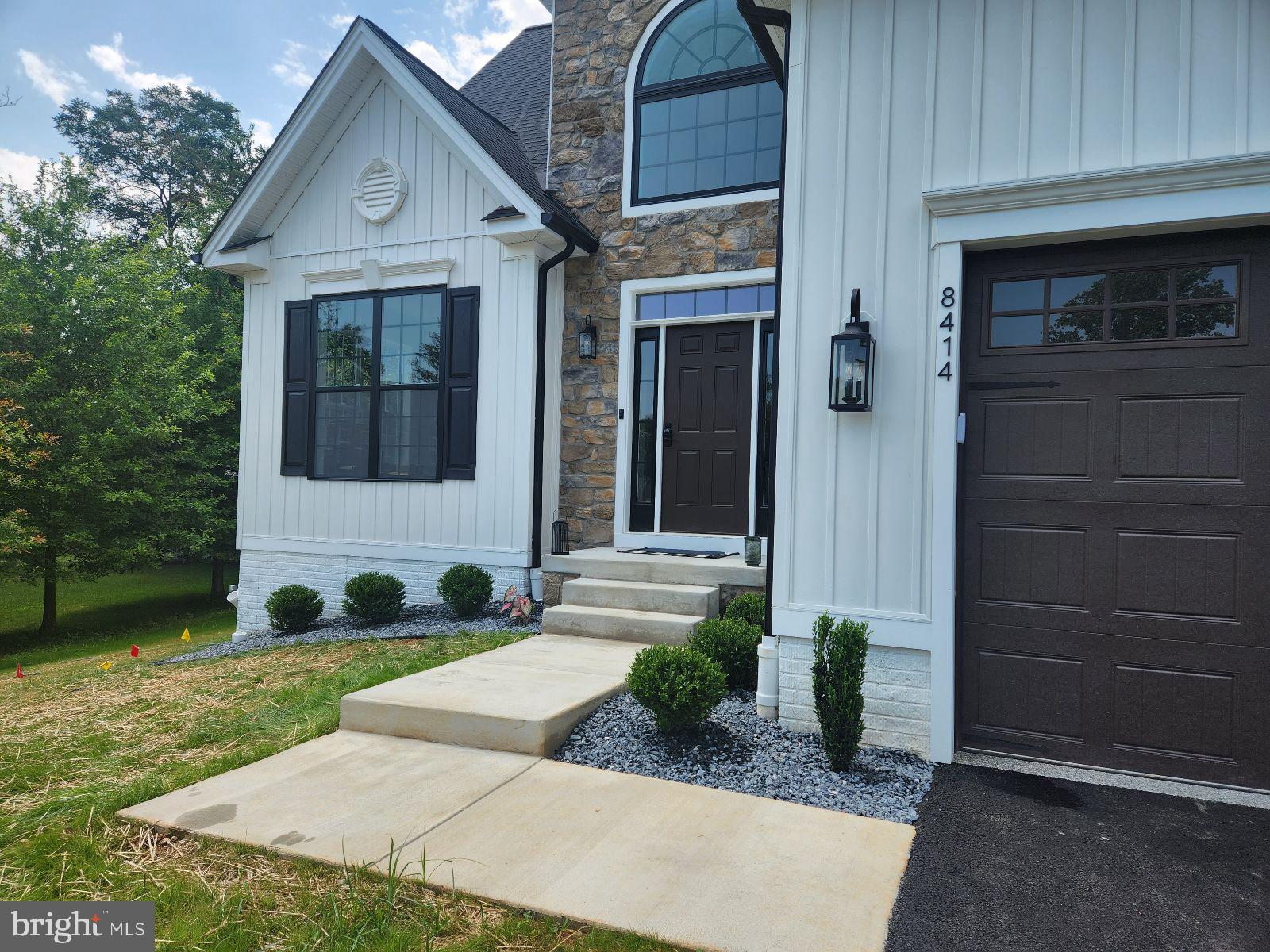 NORMANDY HEIGHTS - Residential