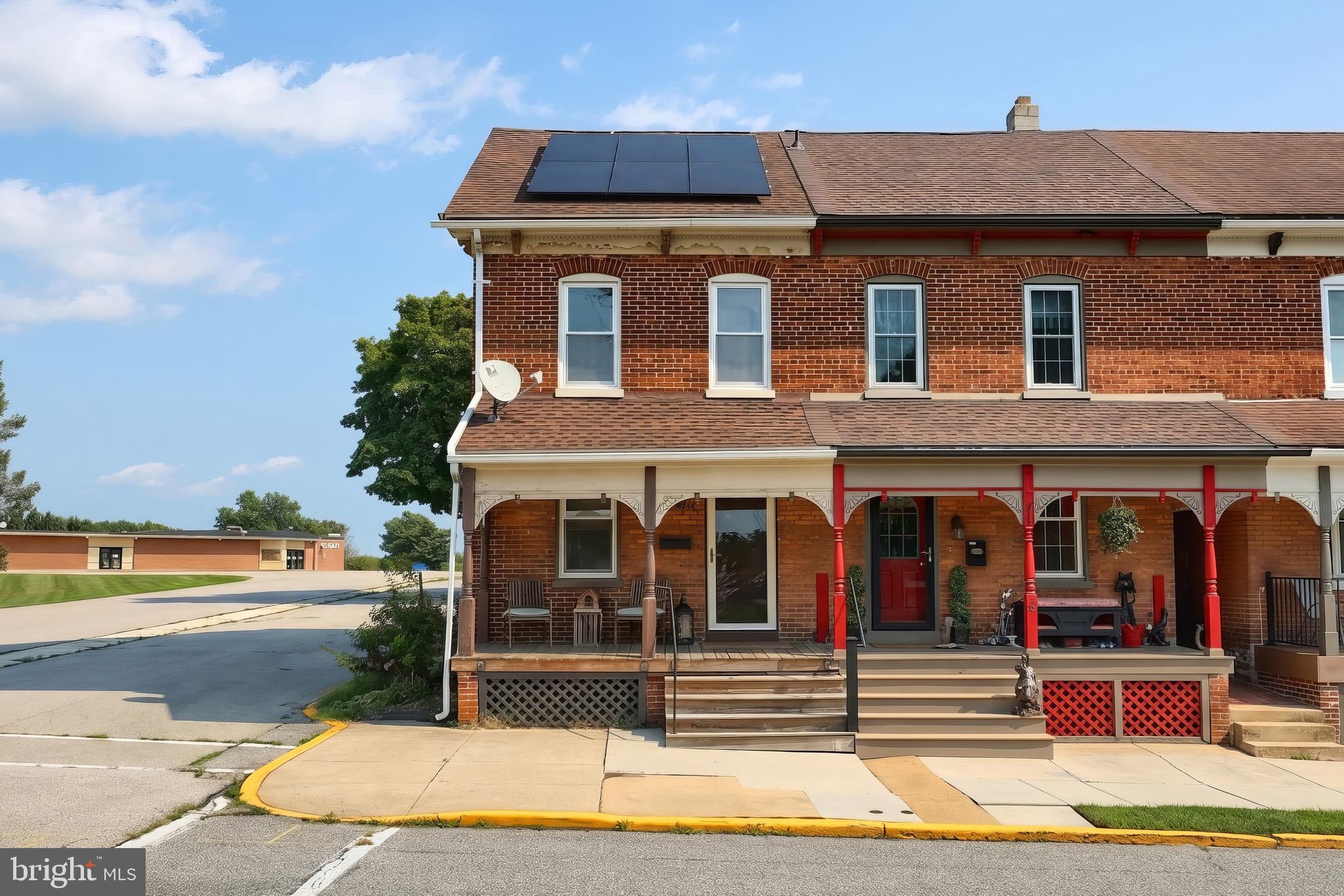 95 N EAST STREET