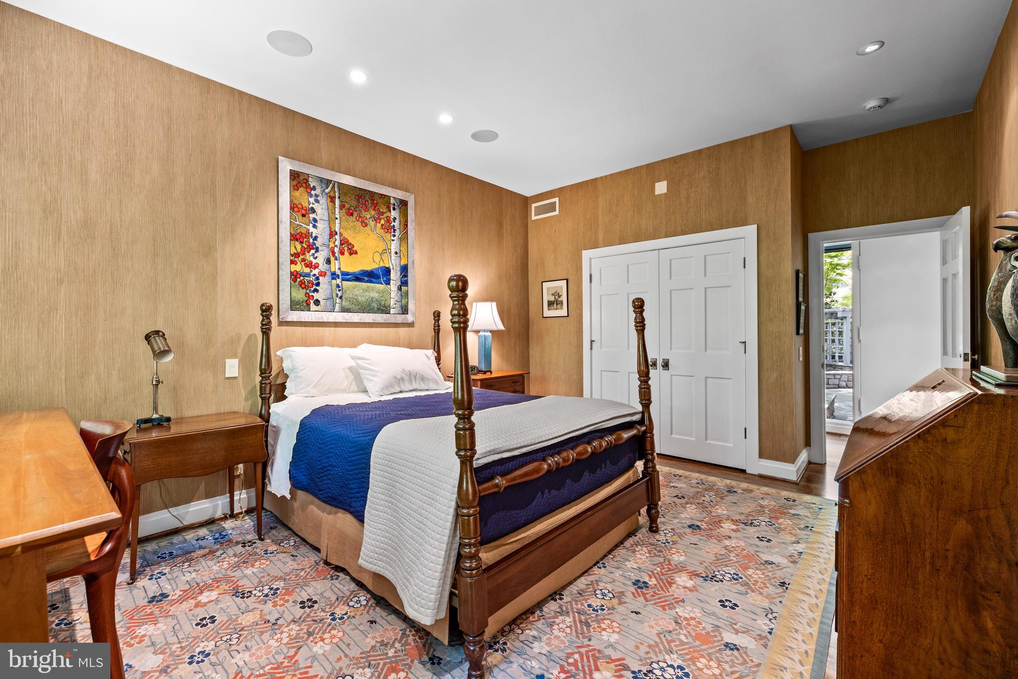 OAK HILL - Residential