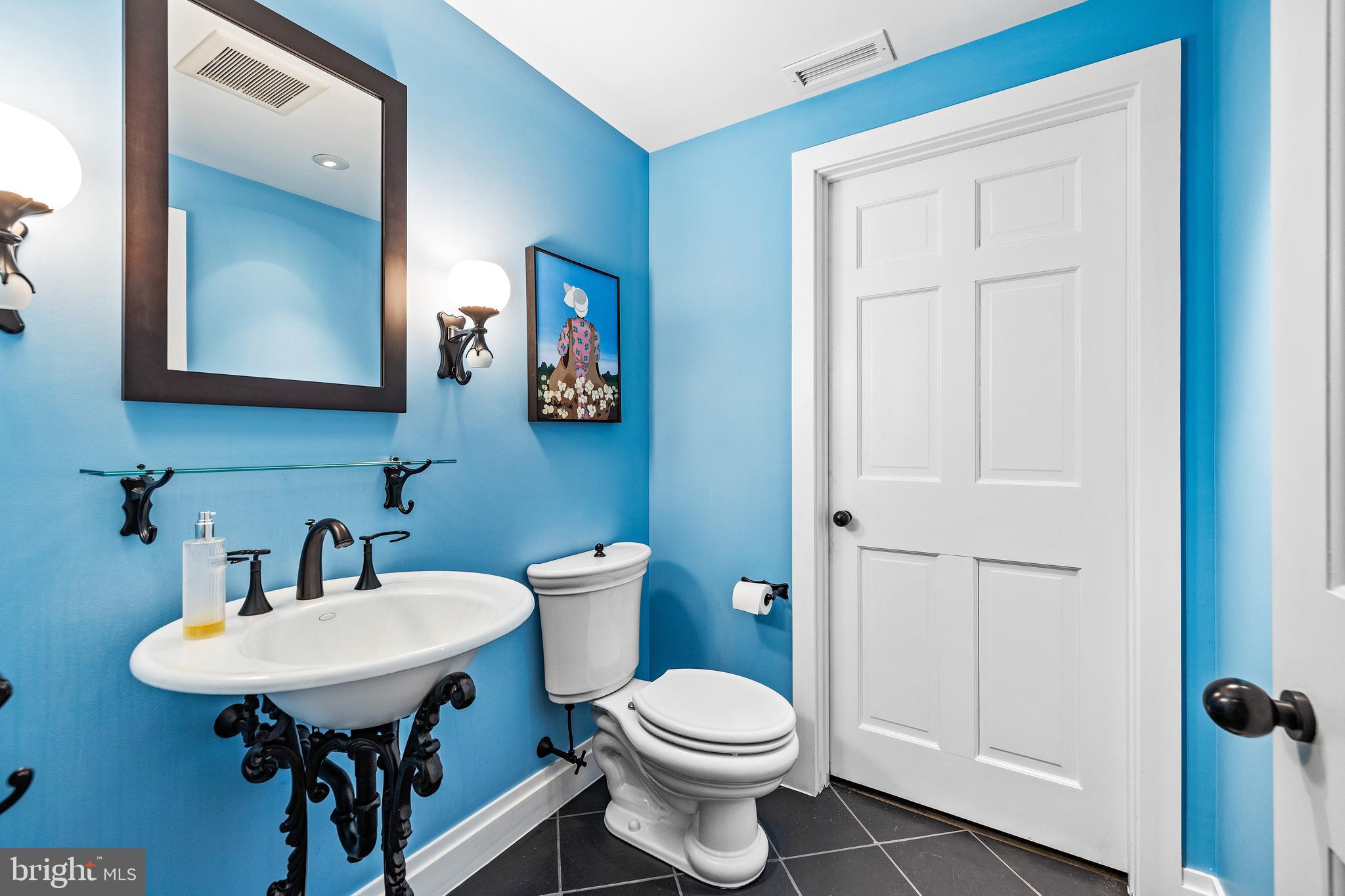 OAK HILL - Residential