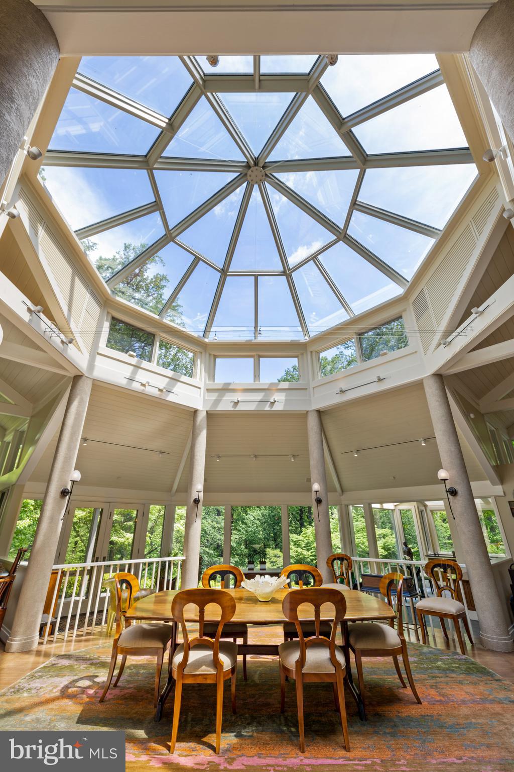 OAK HILL - Residential