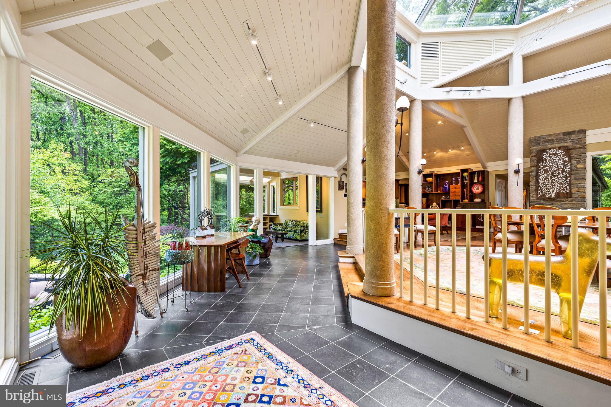 OAK HILL - Residential