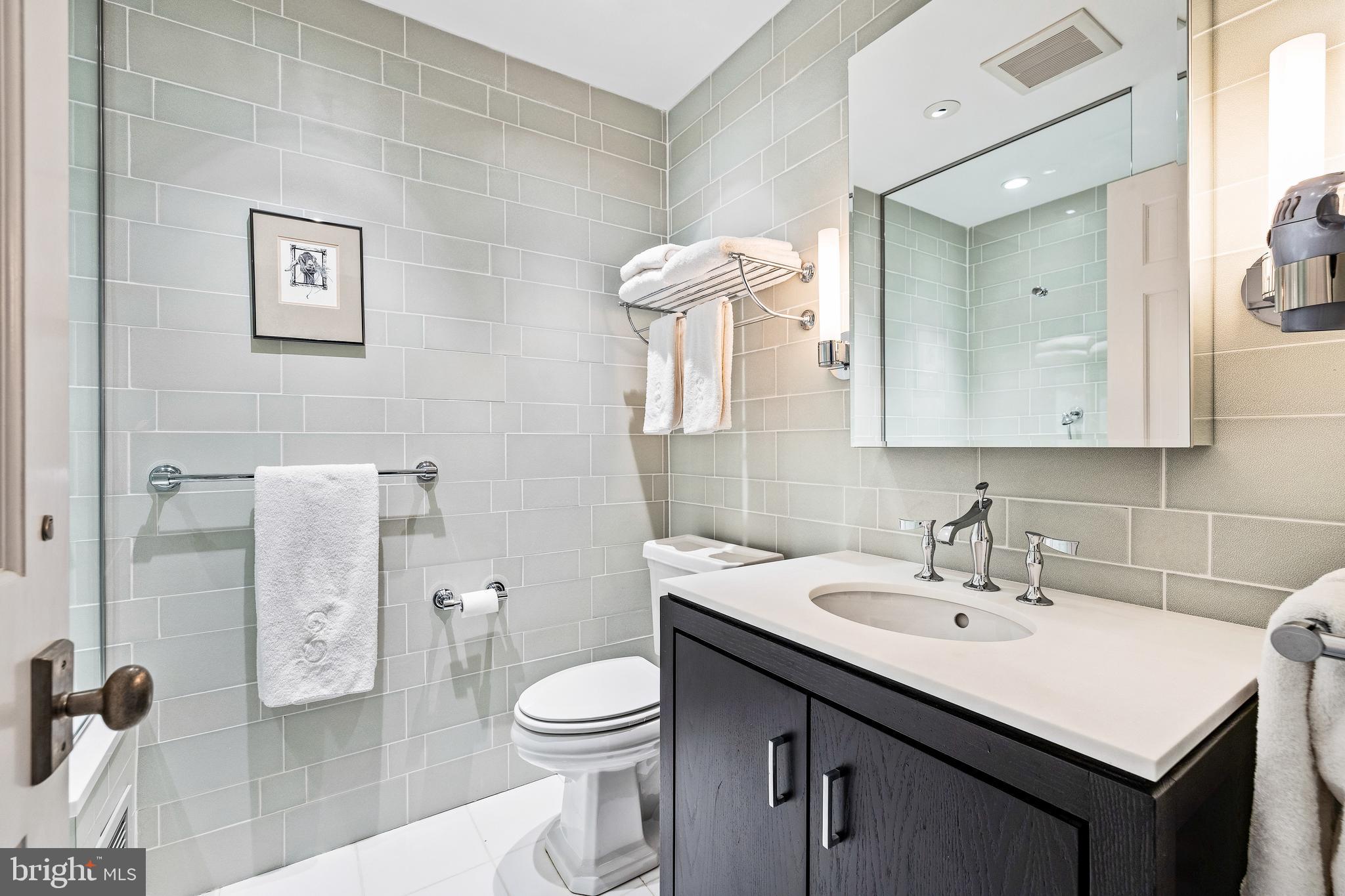 OAK HILL - Residential