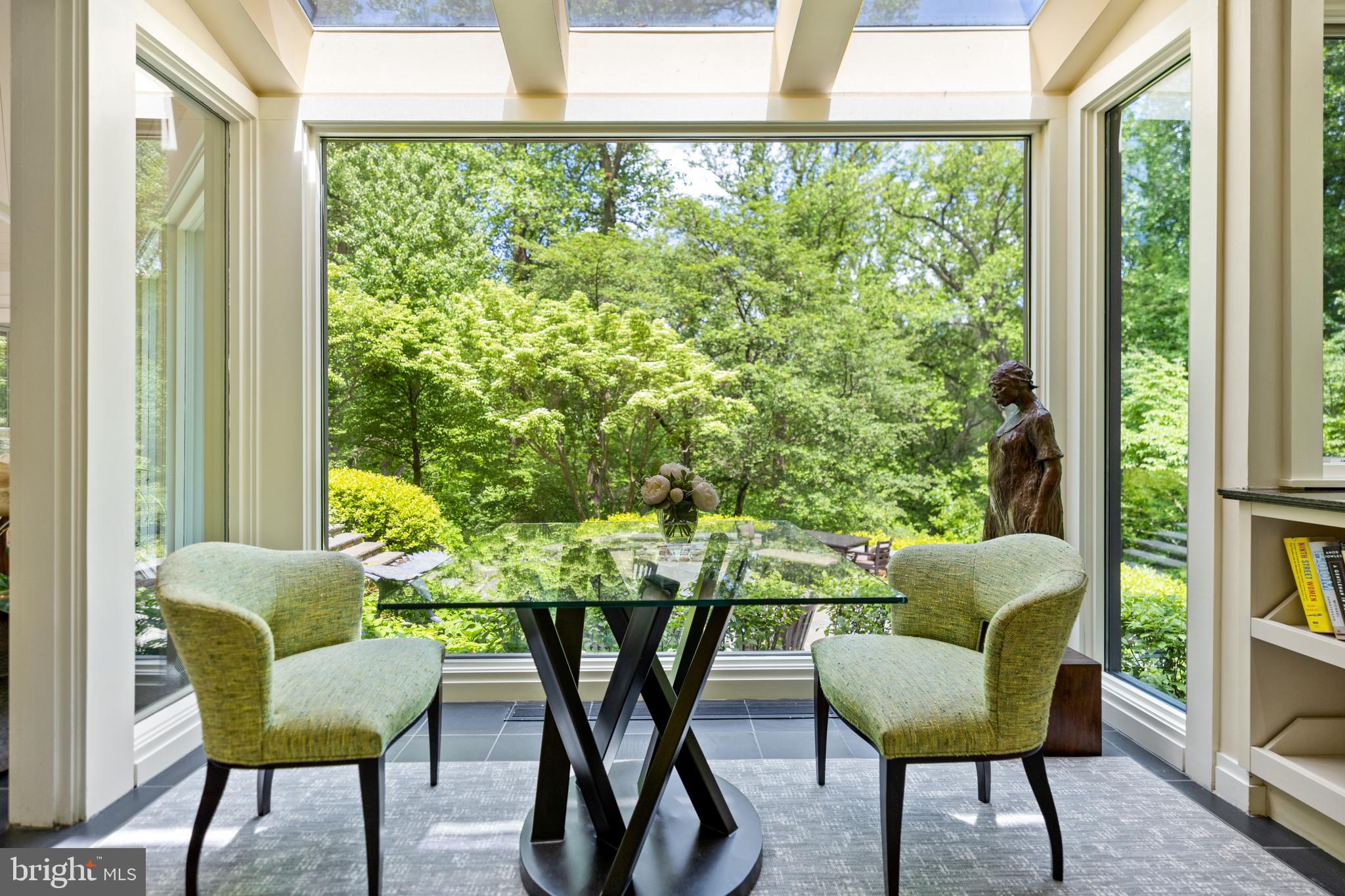 OAK HILL - Residential