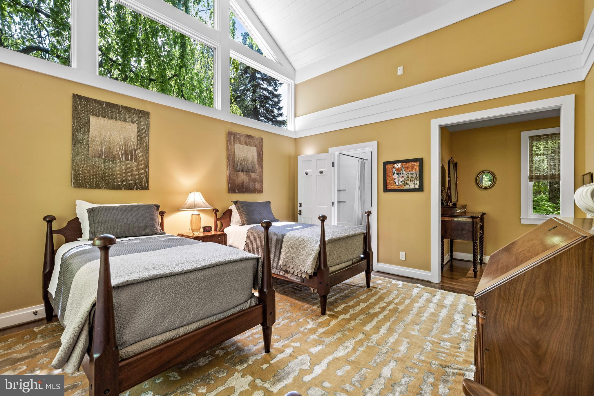 OAK HILL - Residential