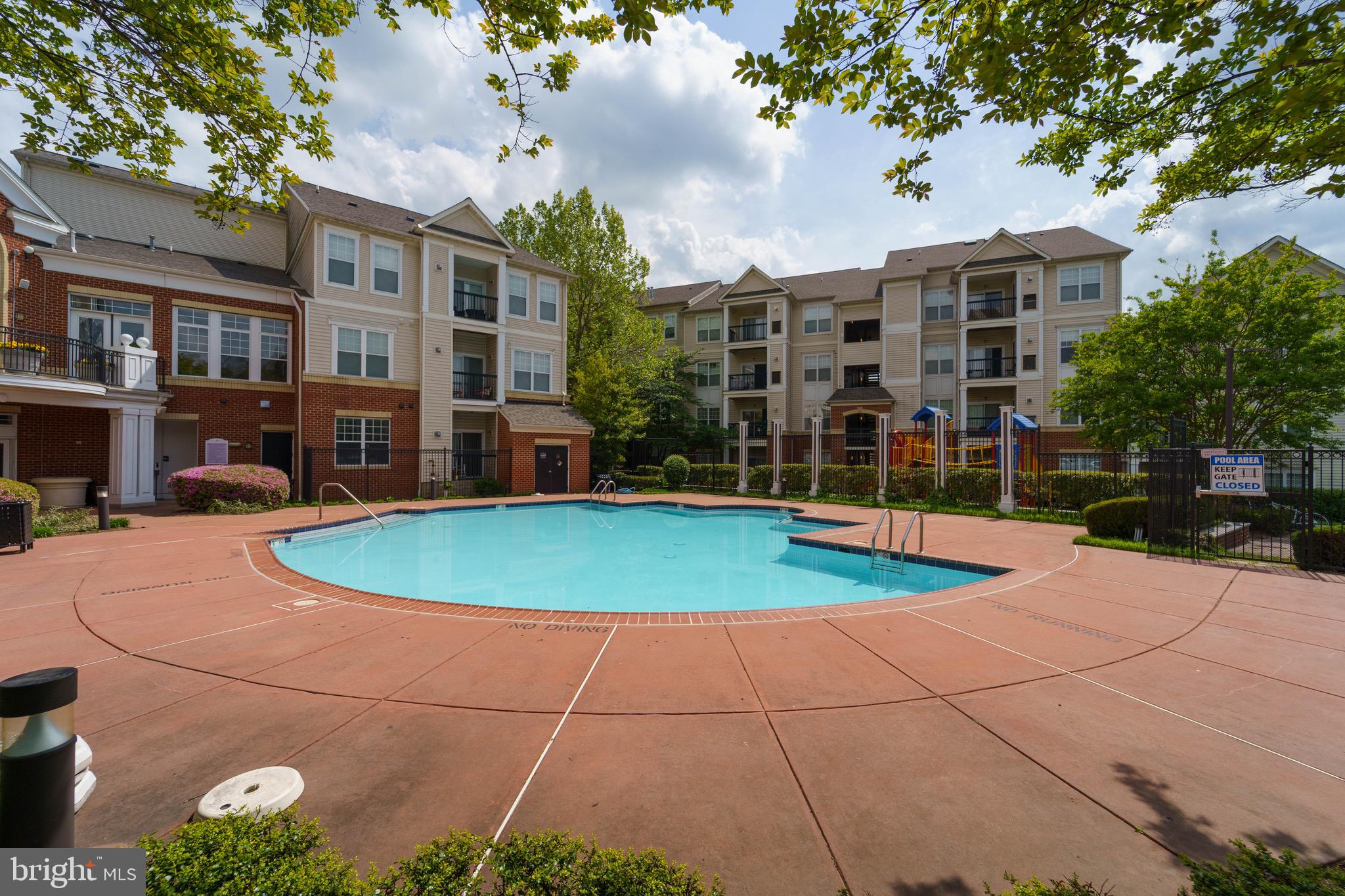 FAIRFAX RIDGE - Residential Lease