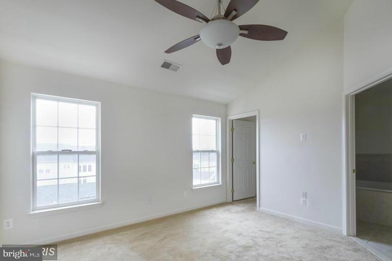 PORT POTOMAC - Residential Lease