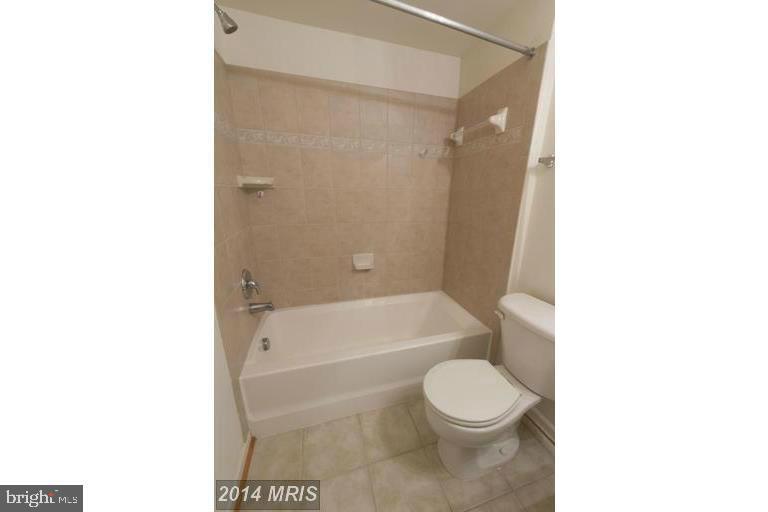 PORT POTOMAC - Residential Lease