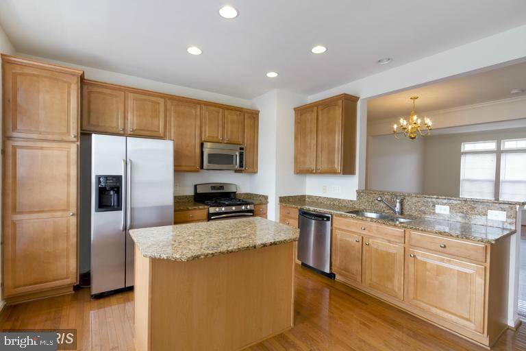 PORT POTOMAC - Residential Lease