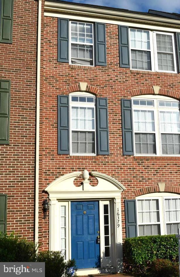 PORT POTOMAC - Residential Lease