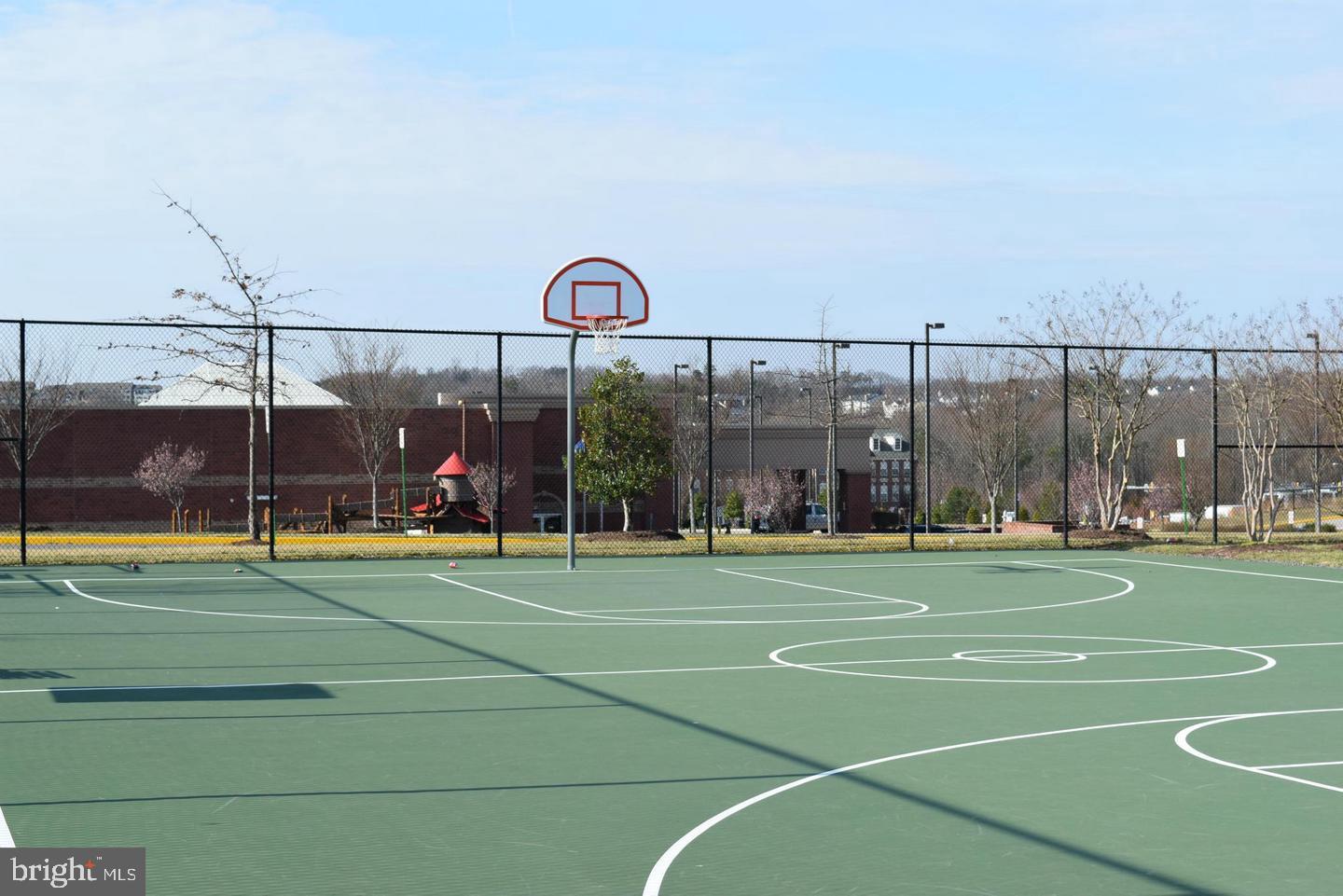 PORT POTOMAC - Residential Lease