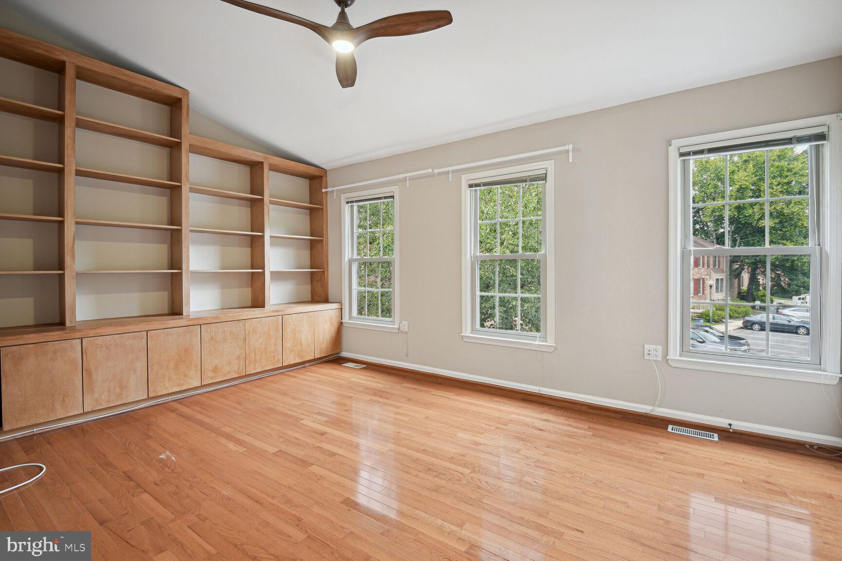 GROSVENOR PARK - Residential Lease