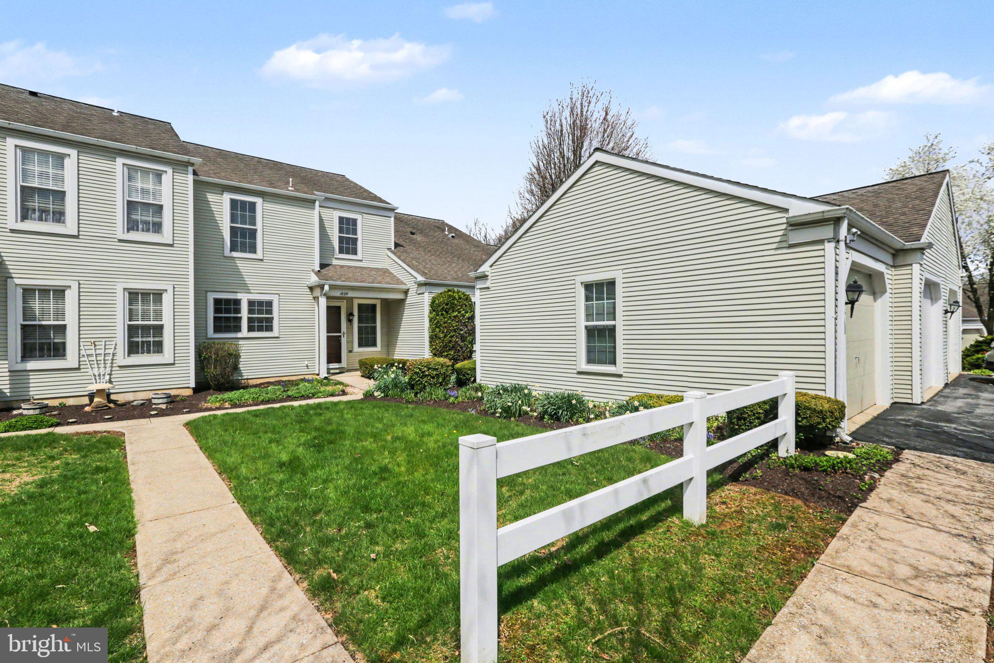 ROCKLEDGE - Residential