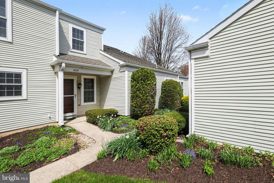Welcome to this charming two-story townhome, ideally situated on a premium lot within the highly sought-after Rockledge Community. This well-maintained residence, located in the desirable Derry Township School District, offers the perfect blend of comfort, convenience, and community living. As you enter through the inviting covered front entry, you are greeted by a bright and welcoming foyer featuring a wall mirror, glass shelf, and a spacious guest closet providing convenient storage for coats and belongings. The first floor boasts a generous living room and dining room combination, enhanced by the warmth of wall-to-wall carpet and the cozy ambiance of a gas-burning fireplace. A sliding door opens to a sizeable sunroom filled with natural light from numerous windows, overlooking tree line, farm fields, and offering access to a practical utility/storage room. The eat-in kitchen is thoughtfully designed with wood cabinetry, ample counter space, and a full complement of appliances that will remain with the home. Additional first-floor amenities include a convenient guest powder room and direct access to the one-car detached garage. Upstairs, you will find two generously sized bedrooms with ample closet space, along with easy access to the main full bathroom and a laundry closet complete with washer and dryer that convey with the property. This desirable floor plan, combined with large rooms, sunroom, detached garage, and thoughtfully maintained grounds, makes this townhome truly special. With some personal touches, this property is ready for you to make it your own. The low monthly association fee of just $189 cover grass cutting, snow removal, plowing, exterior painting, roof repair/replacement, and upkeep of shared common areas — allowing you more time to enjoy your home and the community. Please call today to schedule your private tour.