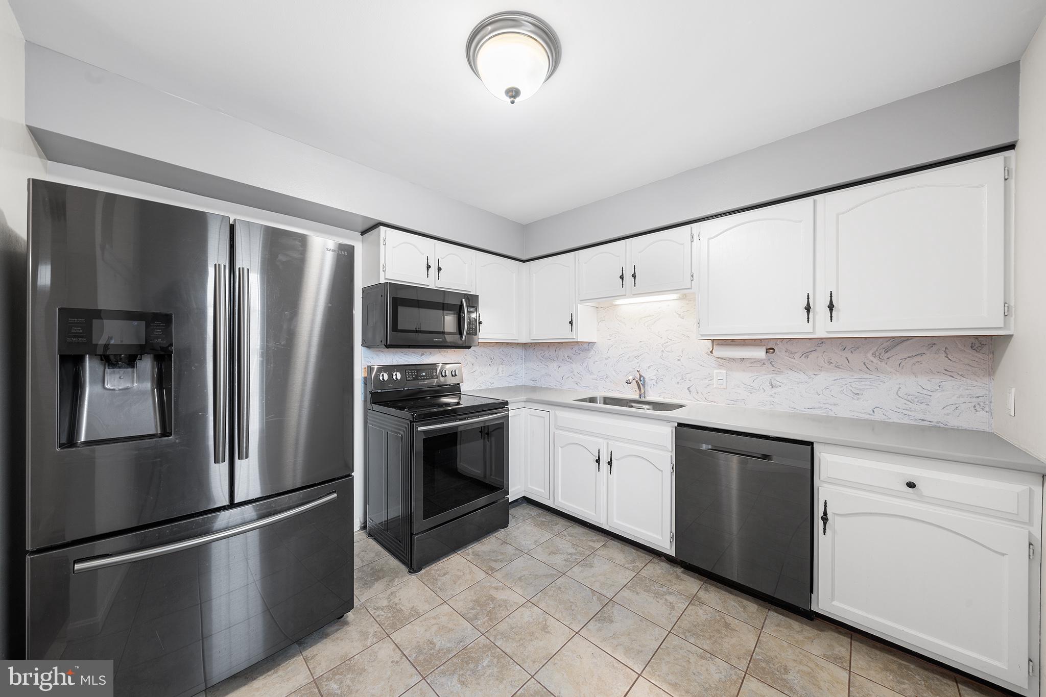 355 WESTRIDGE CIRCLE 128