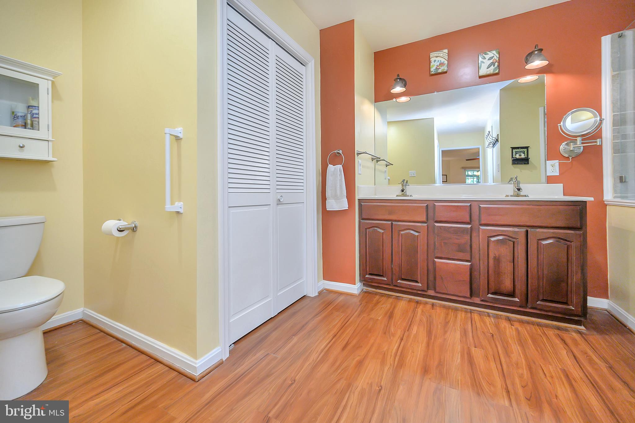 LAKE OF THE WOODS - Residential