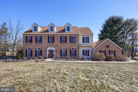 11 MORLATTON ROAD DOUGLASSVILLE PA 19518