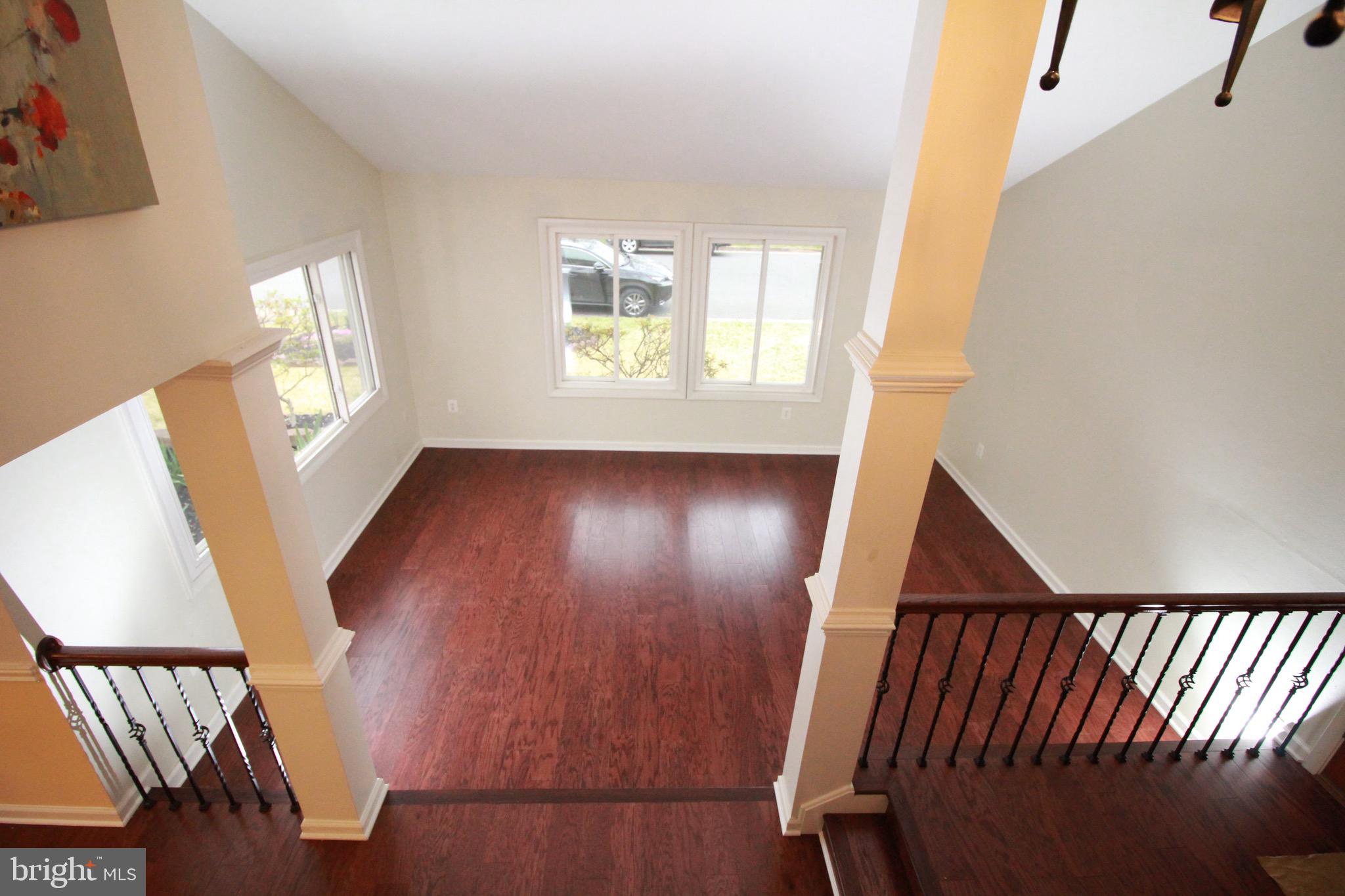 SUGARLAND RUN - Residential