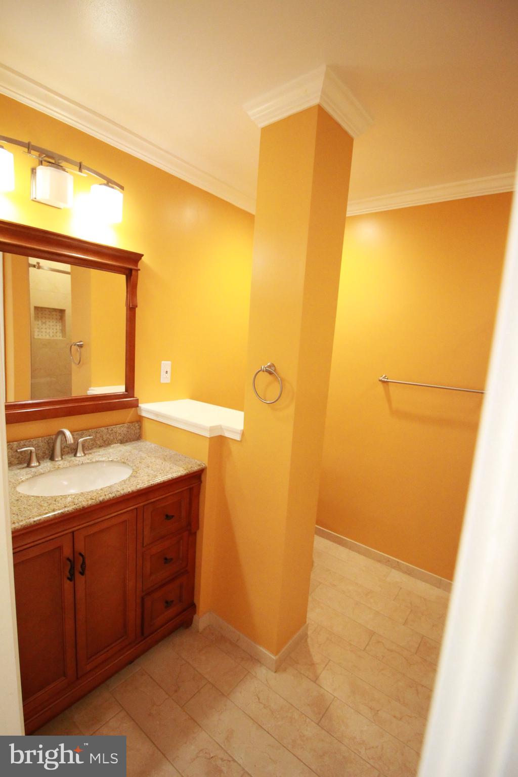 SUGARLAND RUN - Residential