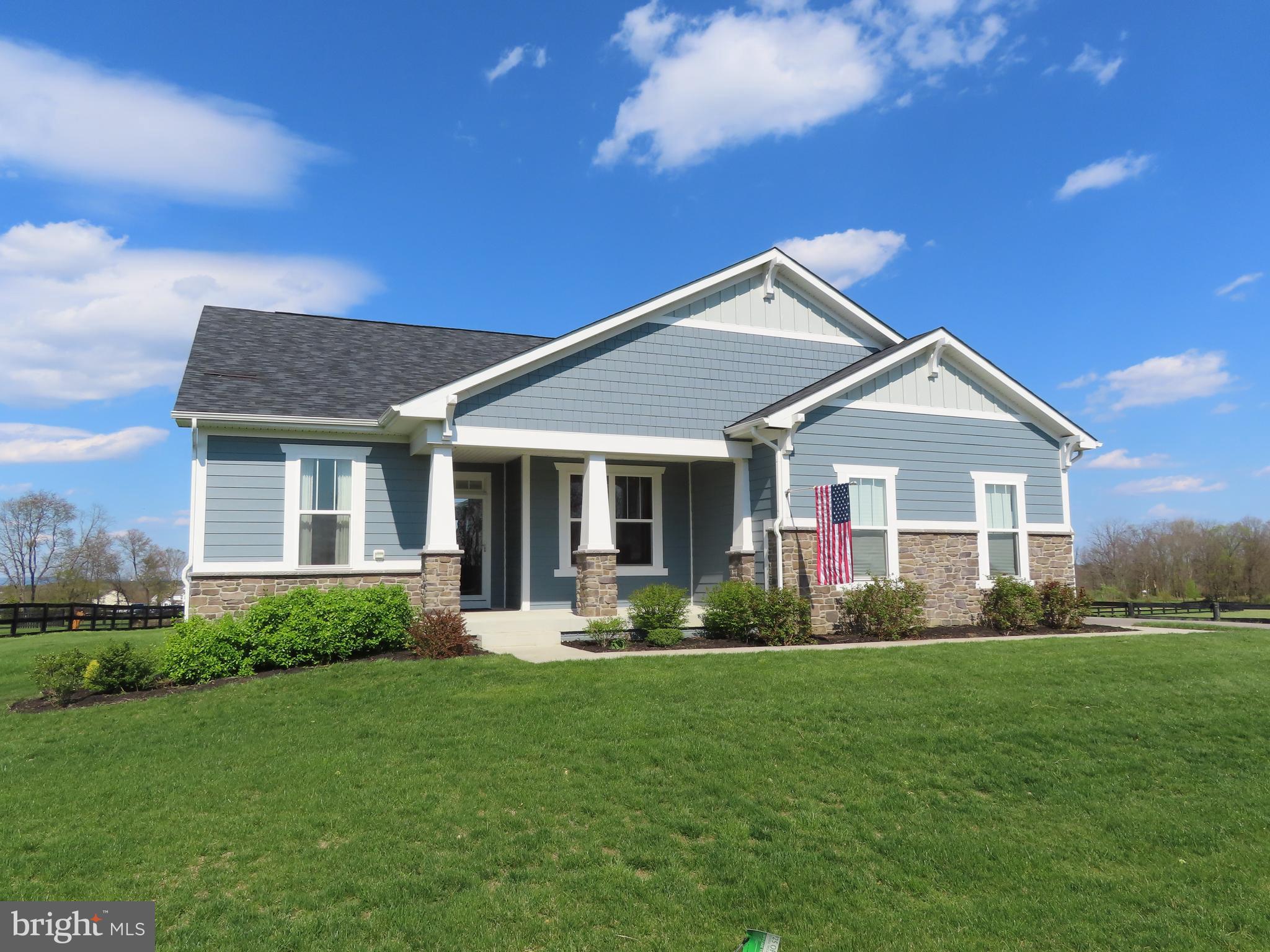 DUTCHMANS CREEK - Residential