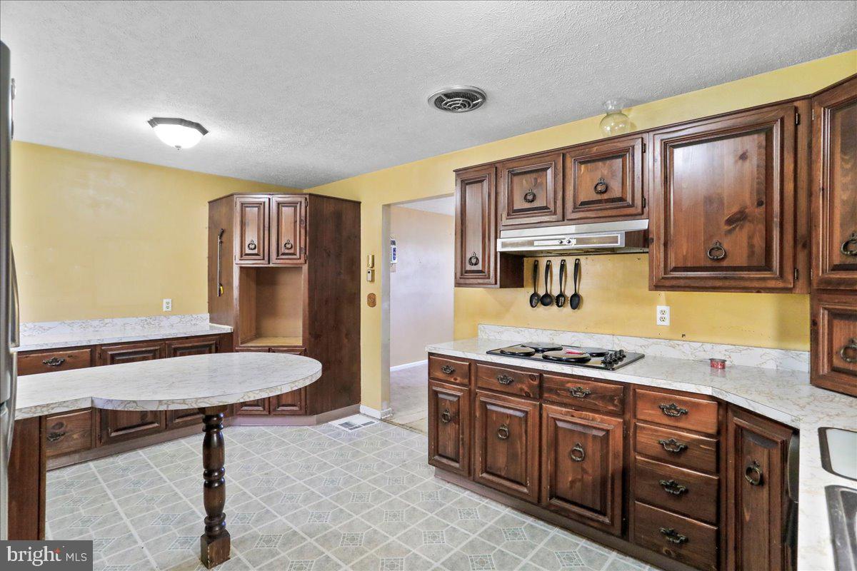 DEATH VALLEY AREA - Residential