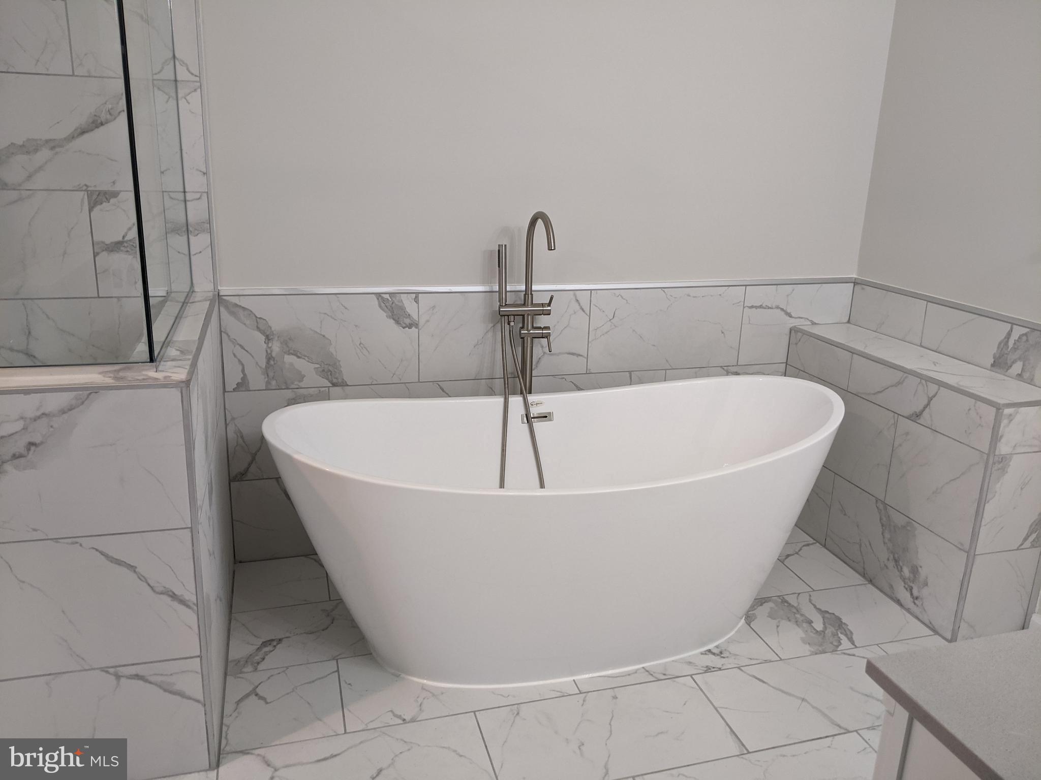 FAIR RIDGE - Residential Lease