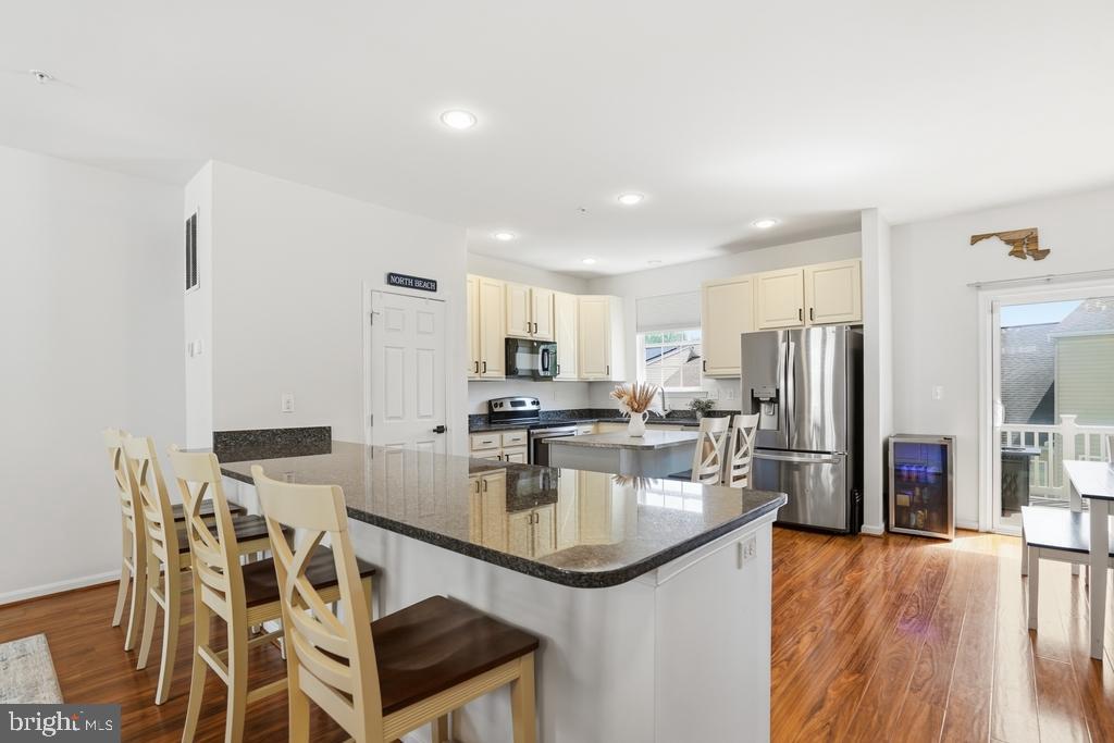SAN FRANCISCO BY THE BAY - Residential