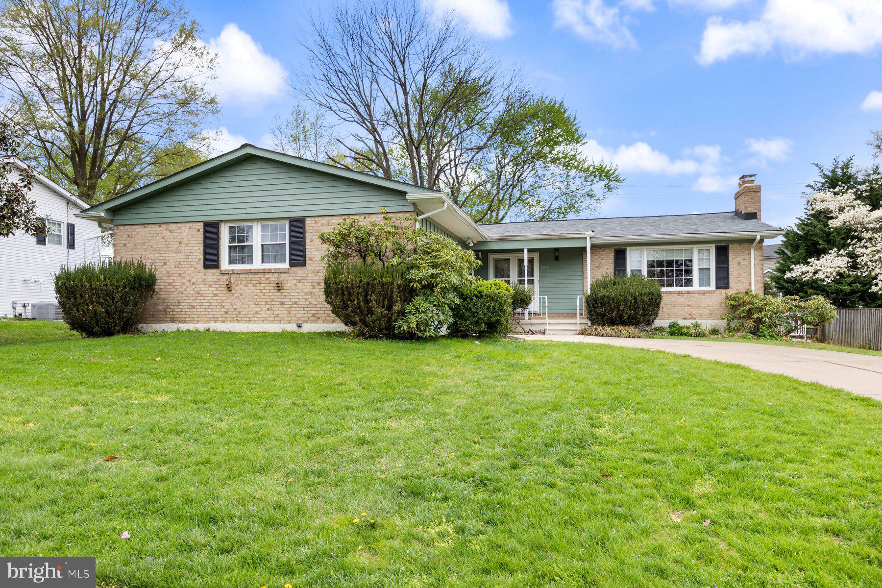 2412 HARTFELL ROAD