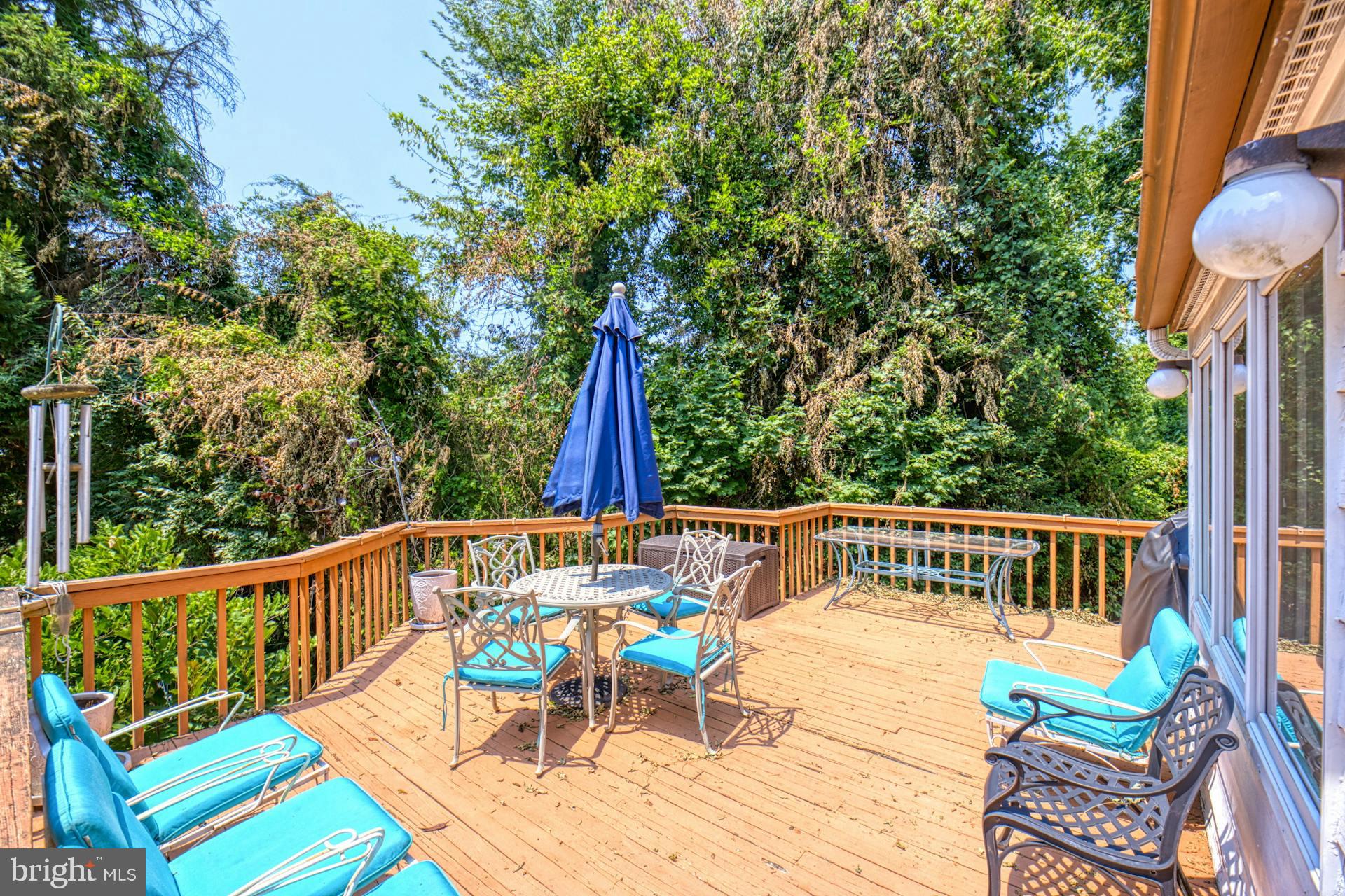 SHIRLEY WOODS - Residential