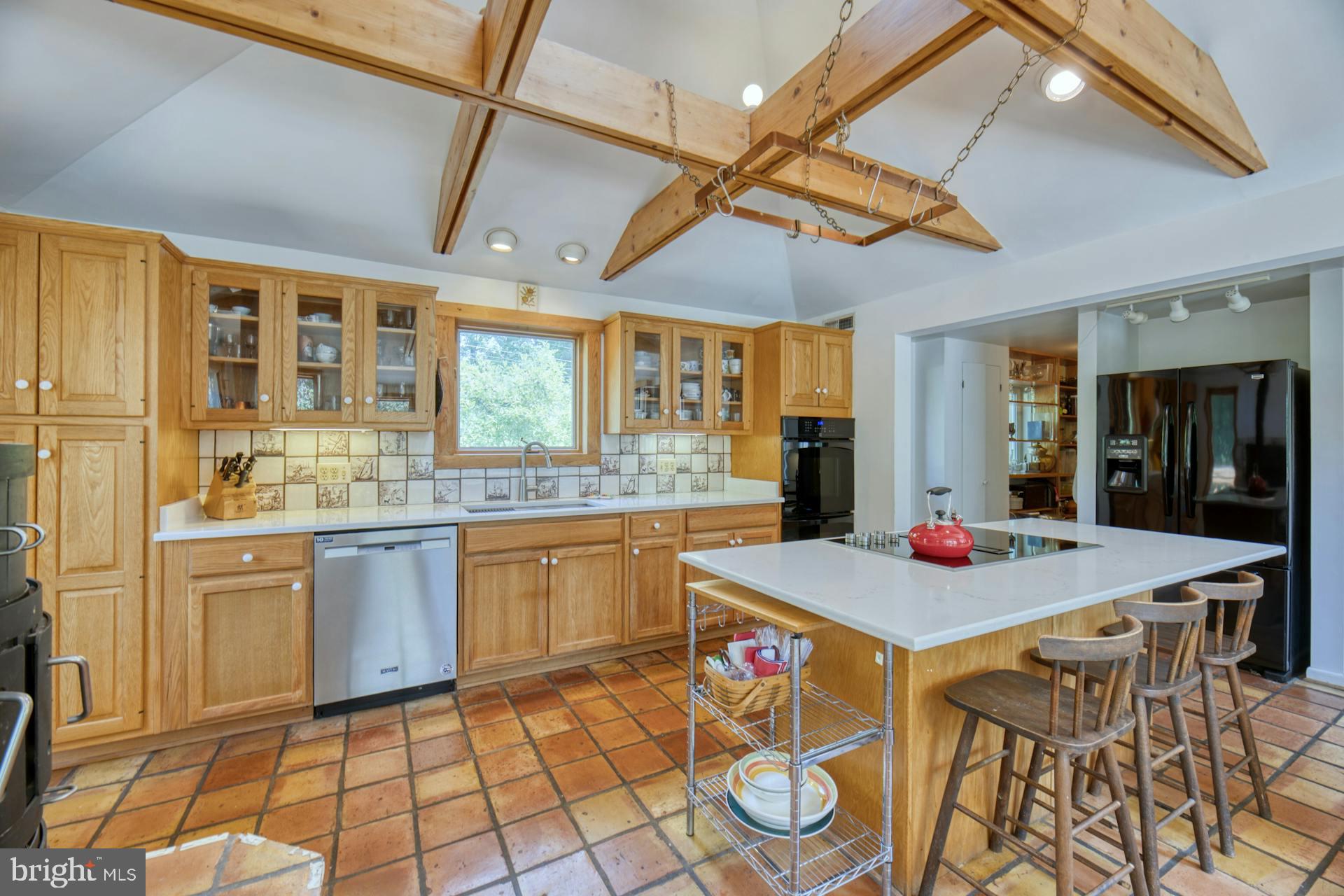 SHIRLEY WOODS - Residential