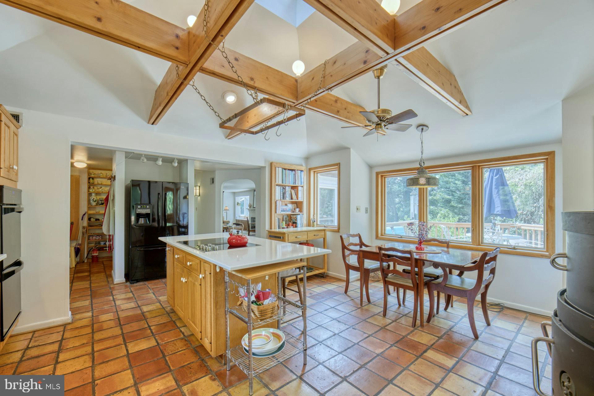 SHIRLEY WOODS - Residential