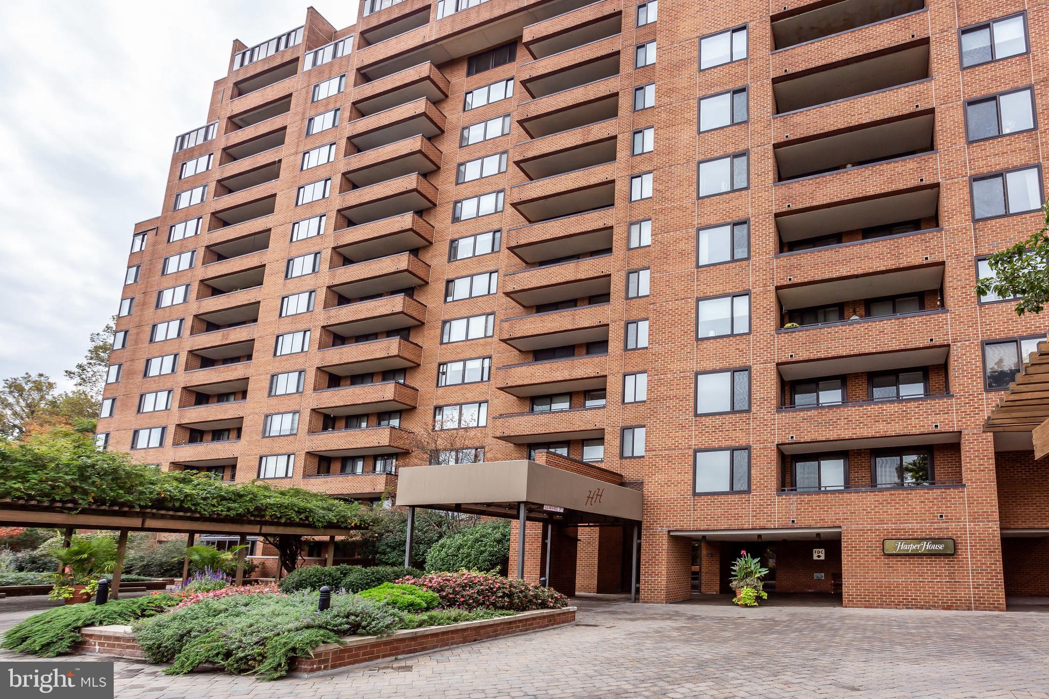 CROSS KEYS - Residential