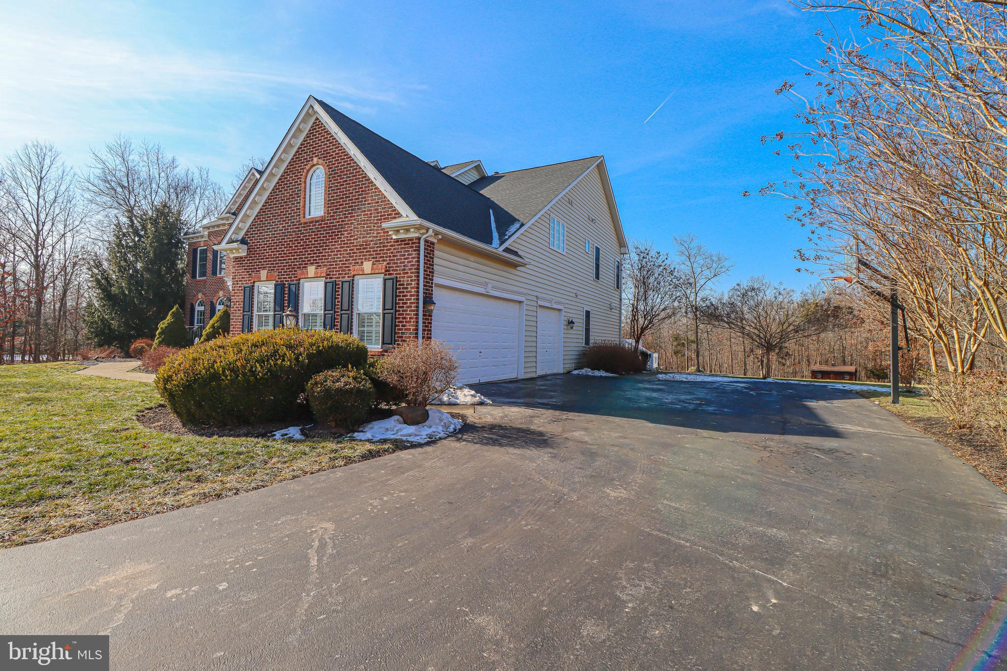 CEDAR CREST - Residential