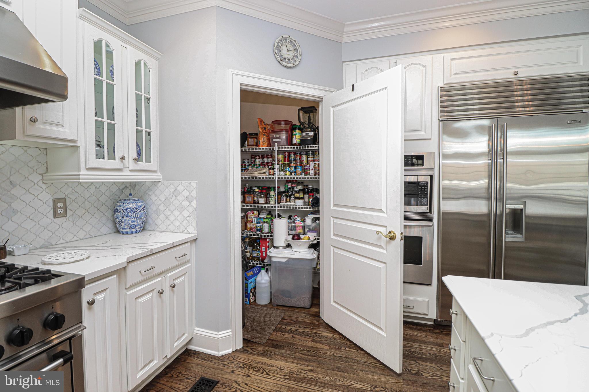 CEDAR CREST - Residential