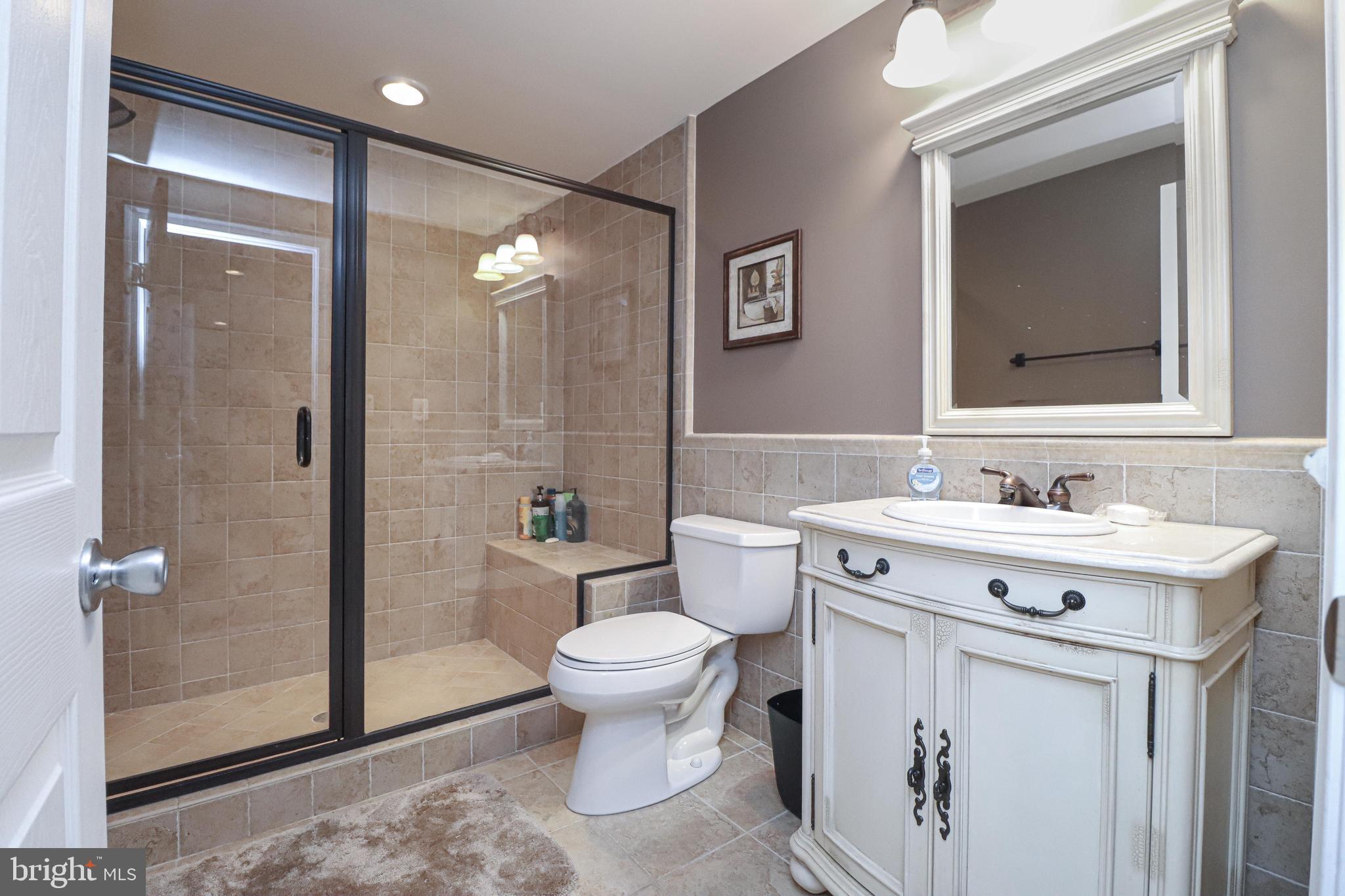 CEDAR CREST - Residential