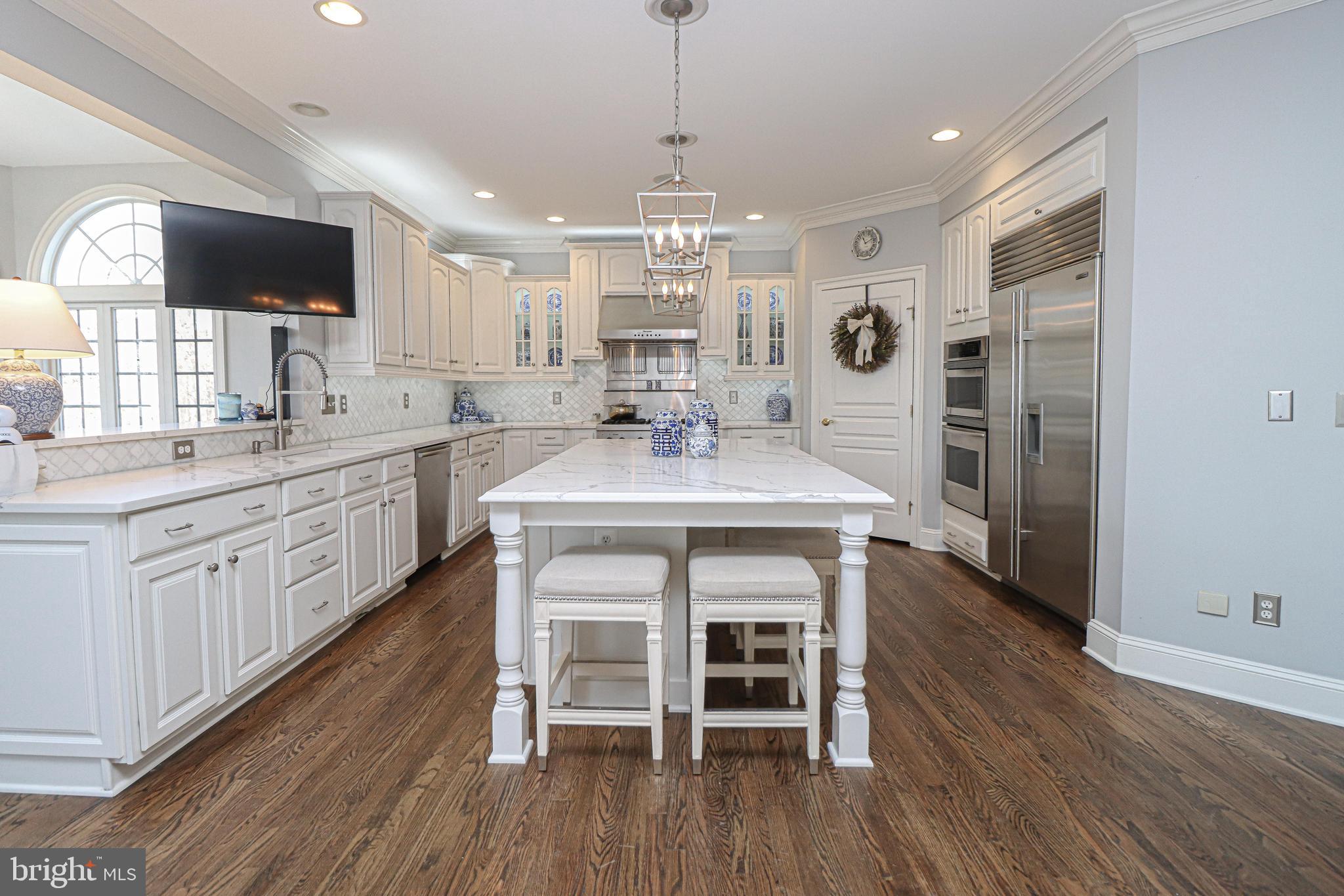 CEDAR CREST - Residential